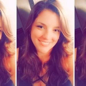 Meet your Posher, Cristina